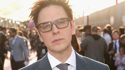Imagem da notícia Fãs fazem crowdfunding para produzir outdoors em apoio a James Gunn