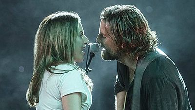 Imagem da notícia Nasce uma Estrela: Lady Gaga se surpreendeu com o talento de Bradley Cooper como cantor e compositor