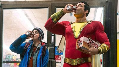 Imagem da notícia Zachary Levi fala sobre possível encontro entre Shazam e Adão Negro: "Adoraria acabar com The Rock"