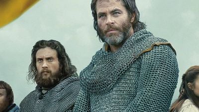 Imagem da notícia Legítimo Rei: Chris Pine reina no cartaz do épico da Netflix