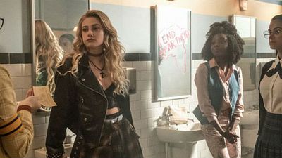 Riverdale: Compare os protagonistas no episódio flashback com as versões jovens de seus pais da ficção