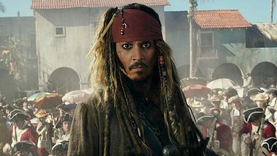 Imagem da notícia Johnny Depp vai deixar a franquia Piratas do Caribe, sugere roteirista