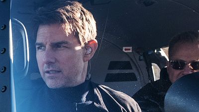 Imagem da notícia Top Gun: Maverick tem produção interrompida para Tom Cruise aprender a pilotar um jato