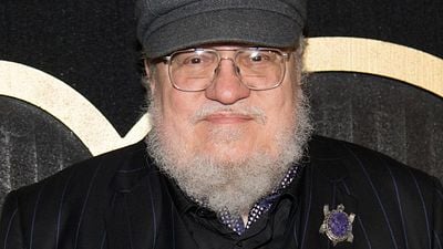 Imagem da notícia Wild Cards: Obra antológica de George R.R. Martin será adaptada em múltiplas séries de TV