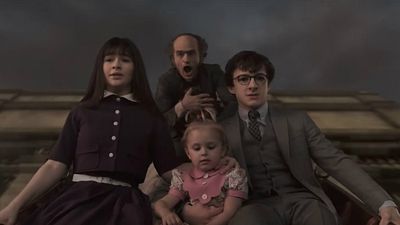 Imagem da notícia Desventuras em Série: Trailer da terceira e última temporada anuncia conclusão da sombria jornada dos Baudelaire