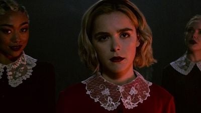 O Mundo Sombrio de Sabrina: Um Conto de Inverno fala sobre maternidade de forma leve e contagiante (Crítica)