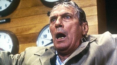 Imagem da notícia Tirando o Mofo: Rede de Intrigas, o primeiro filme que você precisa ver em 2019