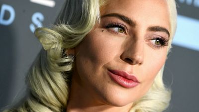 Imagem da notícia Após ser premiada no Critics' Choice Awards, Lady Gaga confirma que continuará atuando