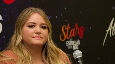 Imagem da notícia After: "Se falarem que o filme parece com Cinquenta Tons ou Crepúsculo, ficarei feliz", diz autora Anna Todd (Entrevista Exclusiva)
