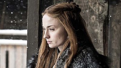 Imagem da notícia Sophie Turner era proibida de lavar os cabelos durante as gravações de Game of Thrones
