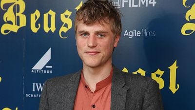 Imagem da notícia Stardust: Cinebiografia de David Bowie encontra protagonista