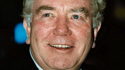 Imagem da notícia Morre Albert Finney, de Erin Brockovich, aos 82 anos