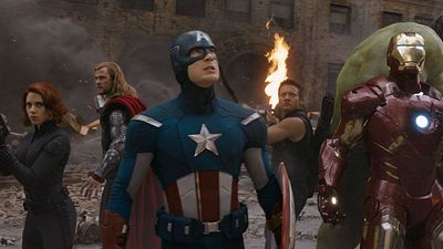 Imagem da notícia Vingadores - Ultimato: LEGO sugere retorno de personagens do primeiro filme
