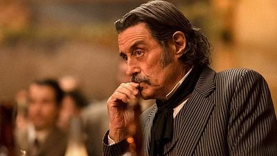 Imagem da notícia Deadwood: Filme com Ian McShane e Timothy Olyphant ganha trailer e data de estreia