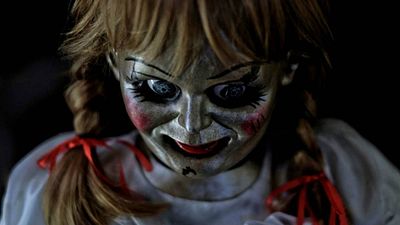 Imagem da notícia Annabelle 3: James Wan divulga primeira imagem da sequência