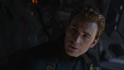 Imagem da notícia Vingadores: Ultimato gravou finais falsos para evitar spoiler