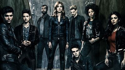 Imagem da notícia Shadowhunters: Veja o trailer do episódio final!