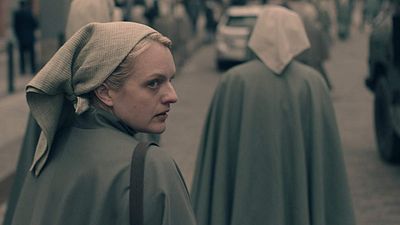 Imagem da notícia The Handmaid's Tale: Elisabeth Moss lidera a resistência em trailer da 3ª temporada