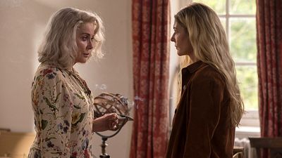 Imagem da notícia A Última Loucura de Claire Darling: Drama francês estrelado por mãe e filha ganha cartaz nacional (Exclusivo)