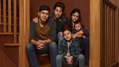 Imagem da notícia Party of Five: Trailer do reboot mostra família separada quando pais são deportados