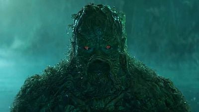 Imagem da notícia Swamp Thing: Novo trailer foca em cientistas investigando um mortal vírus no pântano