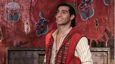 Imagem da notícia Drag queen dubla Aladdin na versão brasileira do live-action da Disney