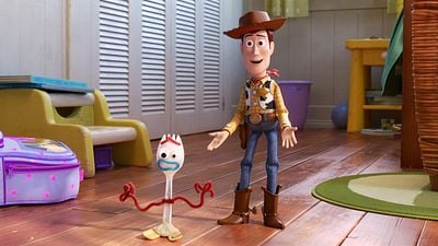 Imagem da notícia Toy Story 4: Novo teaser mostra a criação de Forky