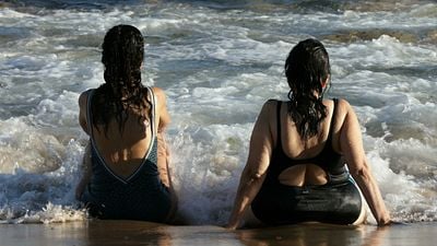 Imagem da notícia Olhar de Cinema 2019: Diretora Letícia Simões fala sobre a universalidade familiar contida no documentário Casa (Entrevista Exclusiva)