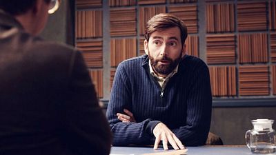 Imagem da notícia Criminal: David Tennant e Hayley Atwell vão estrelar nova série da Netflix