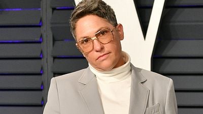 Imagem da notícia Red Sonja: Criadora de Transparent vai substituir Bryan Singer na direção