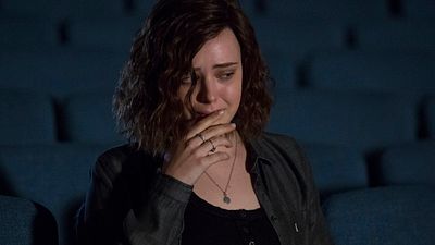Imagem da notícia 13 Reasons Why: Netflix remove controversa cena de suicídio da 1ª temporada