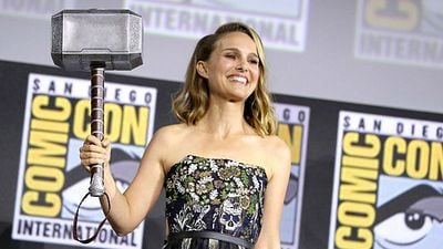 Imagem da notícia San Diego Comic-Con 2019: Natalie Portman foi convencida por Taika Waititi a atuar em Thor 4