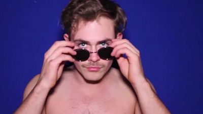 Imagem da notícia Kati Critica: O ano em que Power Rangers e A Barraca do Beijo pisaram na minha cara