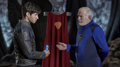 Imagem da notícia Krypton: Série é cancelada pelo Syfy na 2ª temporada