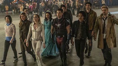 Imagem da notícia Legends of Tomorrow perde dois atores do elenco regular