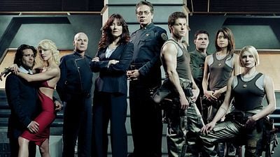 Imagem da notícia Battlestar Galactica ganhará reboot pelo criador de Mr. Robot
