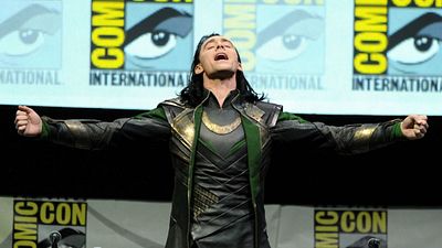 Imagem da notícia Kati Critica: O dia em que conheci Tom Hiddleston