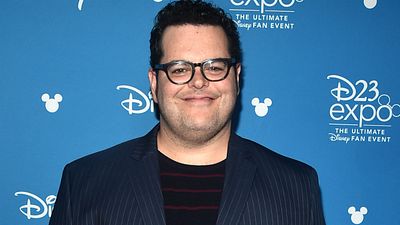 Imagem da notícia The Batman: Josh Gad nega que será Pinguim no filme de Robert Pattinson