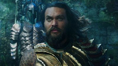 Imagem da notícia Jason Momoa reforça coro por versão de Zack Snyder de Liga da Justiça