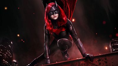 Imagem da notícia Batwoman: Série escala filha de Alfred Pennyworth