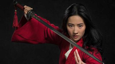 Imagem da notícia Mulan encara seu reflexo em novo cartaz do live-action