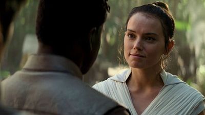 Imagem da notícia Star Wars: Rey, Poe e Finn fazem discursos emocionantes em novo comercial de A Ascensão Skywalker