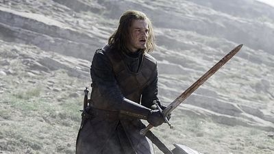 Imagem da notícia Jovem Ned Stark de Game of Thrones é escalado para série de O Senhor dos Anéis