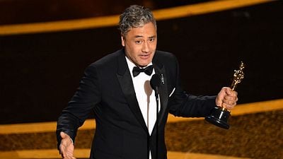 Imagem da notícia Oscar 2020: Jojo Rabbit leva prêmio de Melhor Roteiro Adaptado