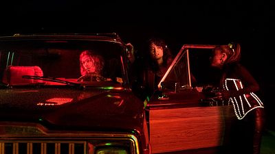 Imagem da notícia Swipe Night: Série interativa do Tinder será lançada no Brasil e ganha teaser em português (Exclusivo)