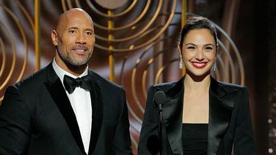 Imagem da notícia Red Notice: Dwayne Johnson divulga foto seu filme com Gal Gadot e Ryan Reynolds