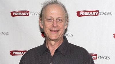 Imagem da notícia Mark Blum, de Crocodilo Dundee e Você, morre em decorrência do Coronavírus