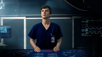 Imagem da notícia Séries em Maio: Nova produção do criador de La Casa de Papel, The Good Doctor e Hollywood se destacam