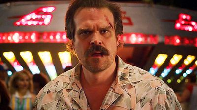 Imagem da notícia Stranger Things: 4ª temporada trará revelações sobre o passado de Hopper