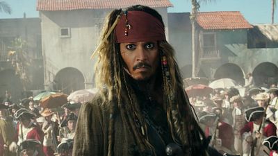 Imagem da notícia Piratas do Caribe: Johnny Depp pode ser substituído por atriz da Marvel em reboot 